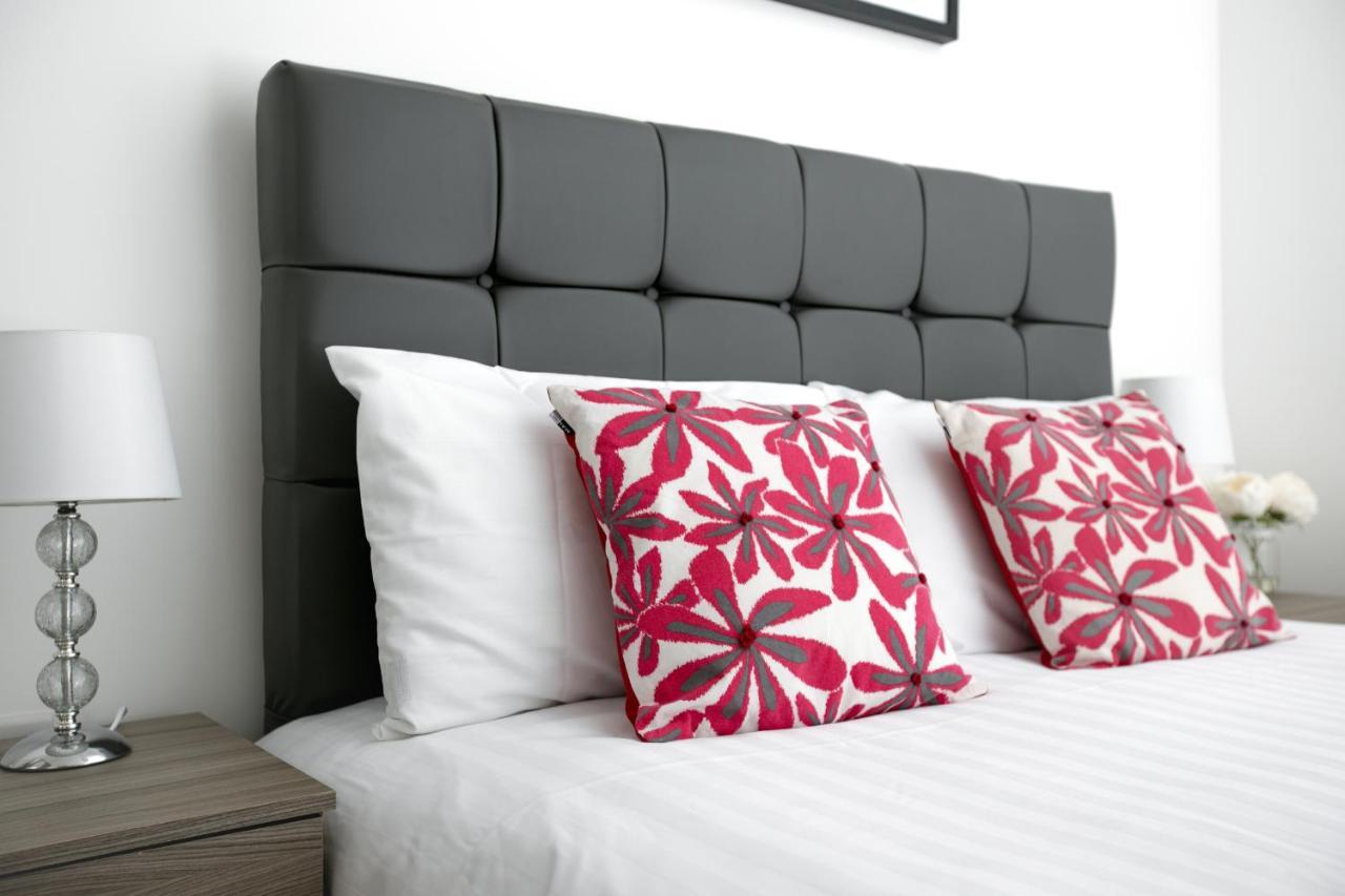 Kvm - City Apartment 9 - Contractors - Town Centre By Kvm Stays Peterborough Ngoại thất bức ảnh