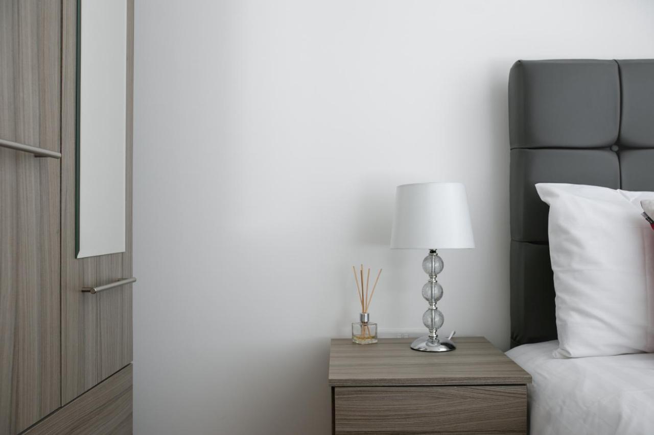 Kvm - City Apartment 9 - Contractors - Town Centre By Kvm Stays Peterborough Ngoại thất bức ảnh