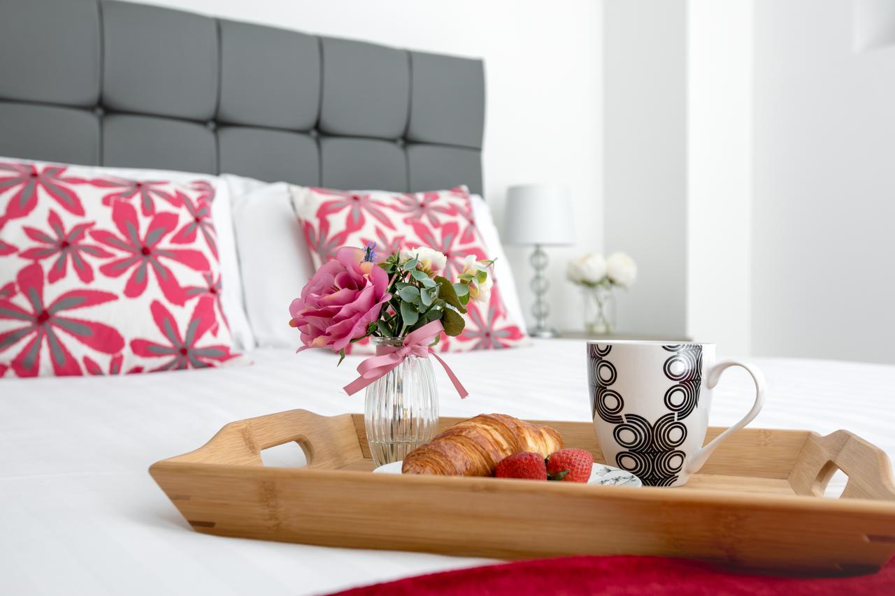 Kvm - City Apartment 9 - Contractors - Town Centre By Kvm Stays Peterborough Ngoại thất bức ảnh